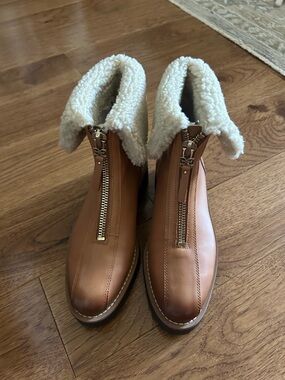 Sam Edelman Tan Leather Front-Zip Ankle Booties with Shearling Cuff